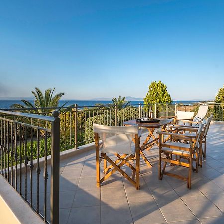 Agioi Marfaia - Villa By The Sea מראה חיצוני תמונה